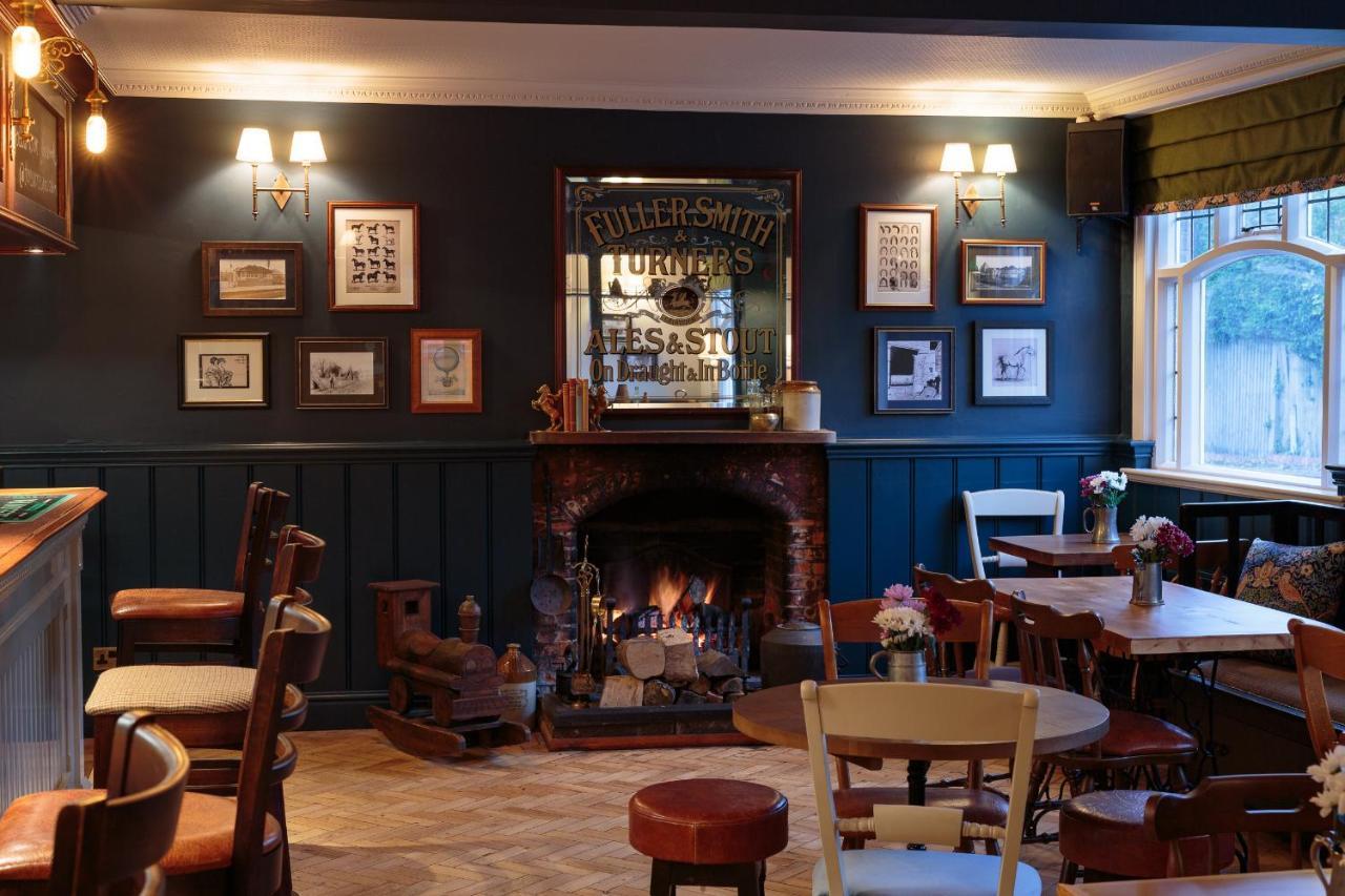 The Three Horseshoes East Worldham Alton  Exterior foto